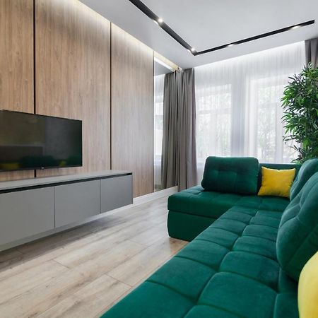 Royal Vip Apartment On Pidmurna 24 إلفيف المظهر الخارجي الصورة