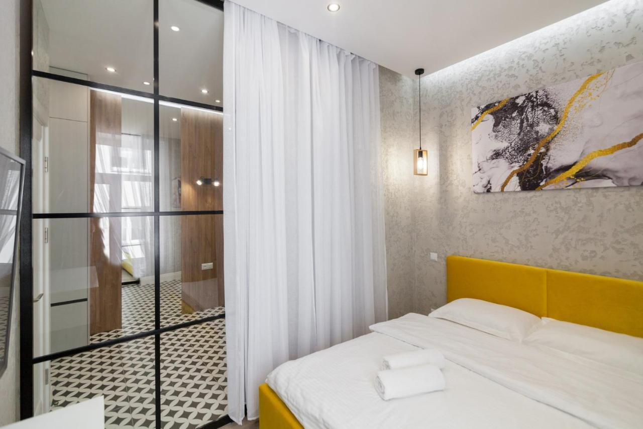 Royal Vip Apartment On Pidmurna 24 إلفيف المظهر الخارجي الصورة