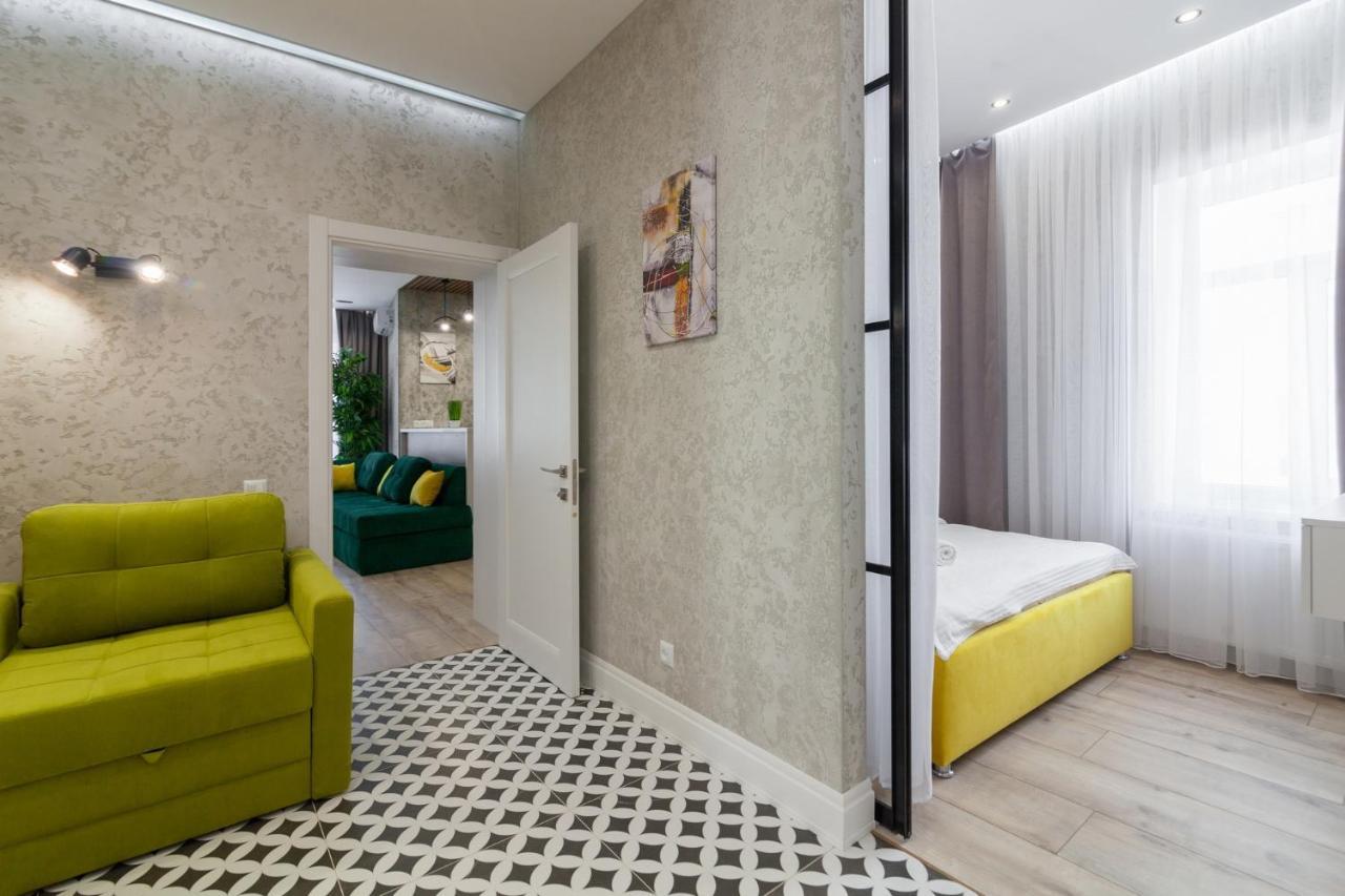 Royal Vip Apartment On Pidmurna 24 إلفيف المظهر الخارجي الصورة