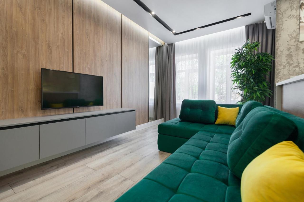 Royal Vip Apartment On Pidmurna 24 إلفيف المظهر الخارجي الصورة
